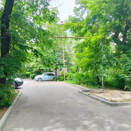 Квартира Рядом Арбата, Гоголя 92 Almaty Eksteriør bilde