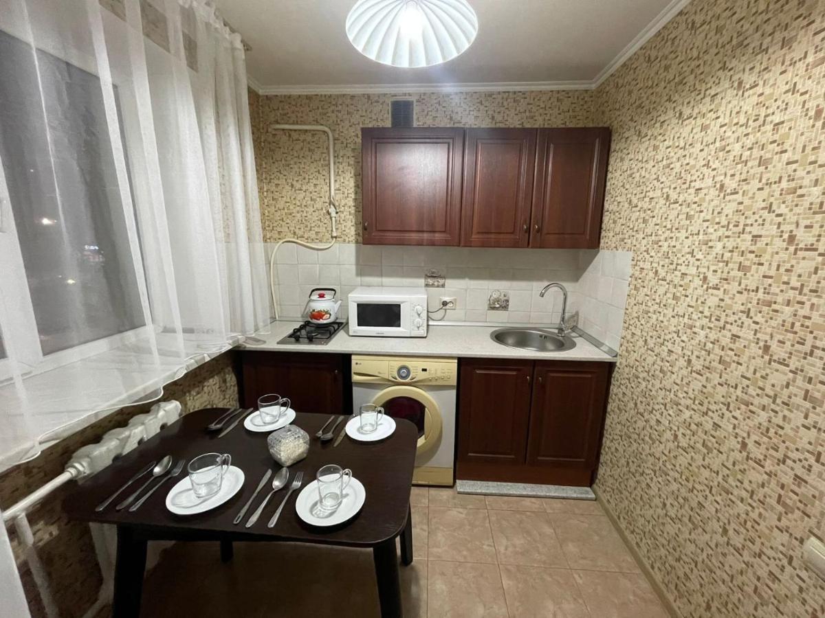 Квартира Рядом Арбата, Гоголя 92 Almaty Eksteriør bilde