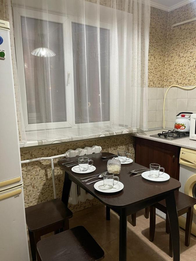 Квартира Рядом Арбата, Гоголя 92 Almaty Eksteriør bilde