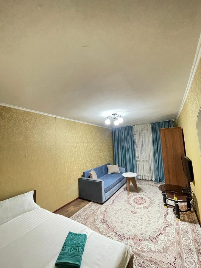 Квартира Рядом Арбата, Гоголя 92 Almaty Eksteriør bilde